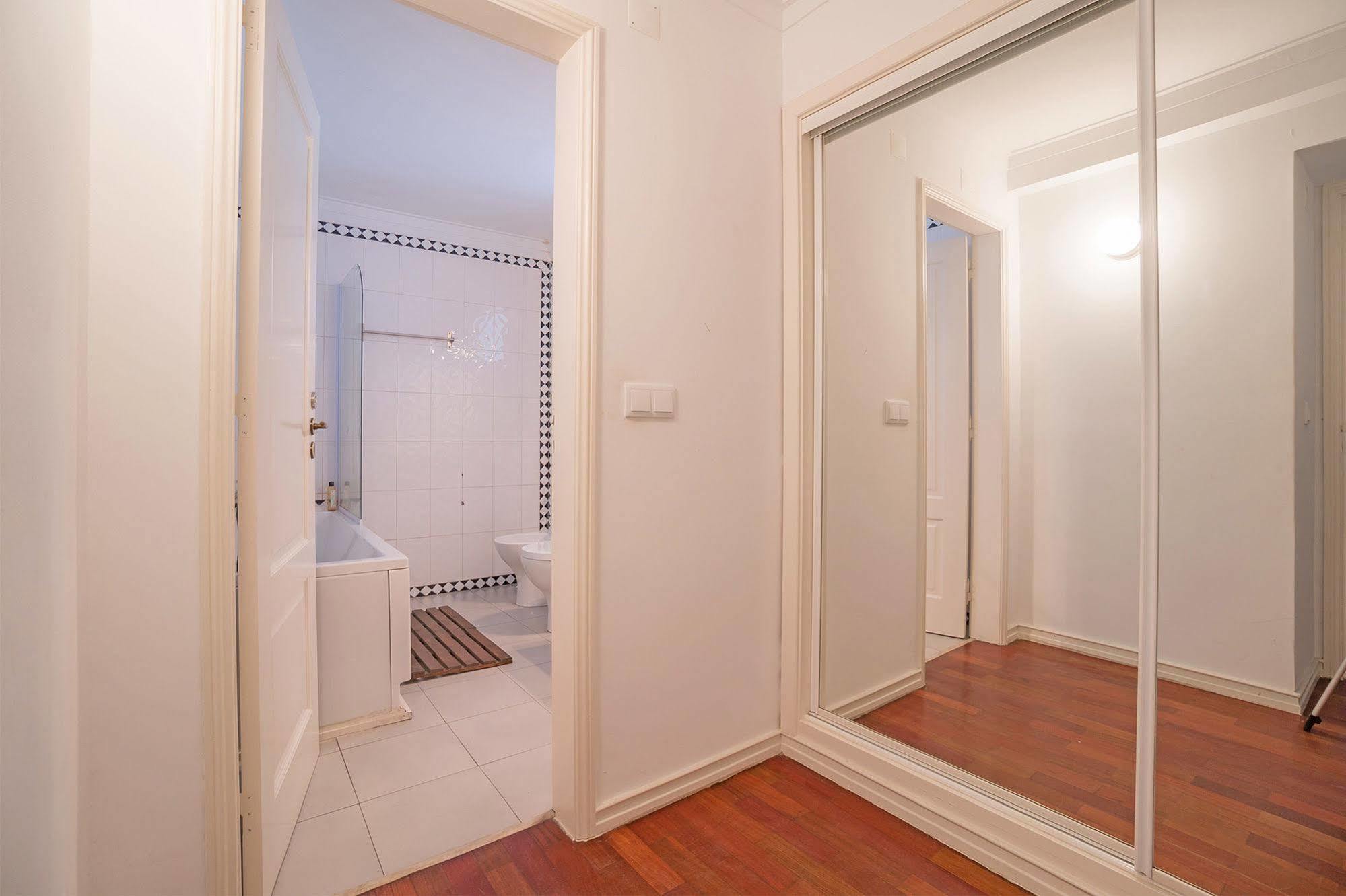 Blue Boutique Hostel & Suites 에수투릴 외부 사진