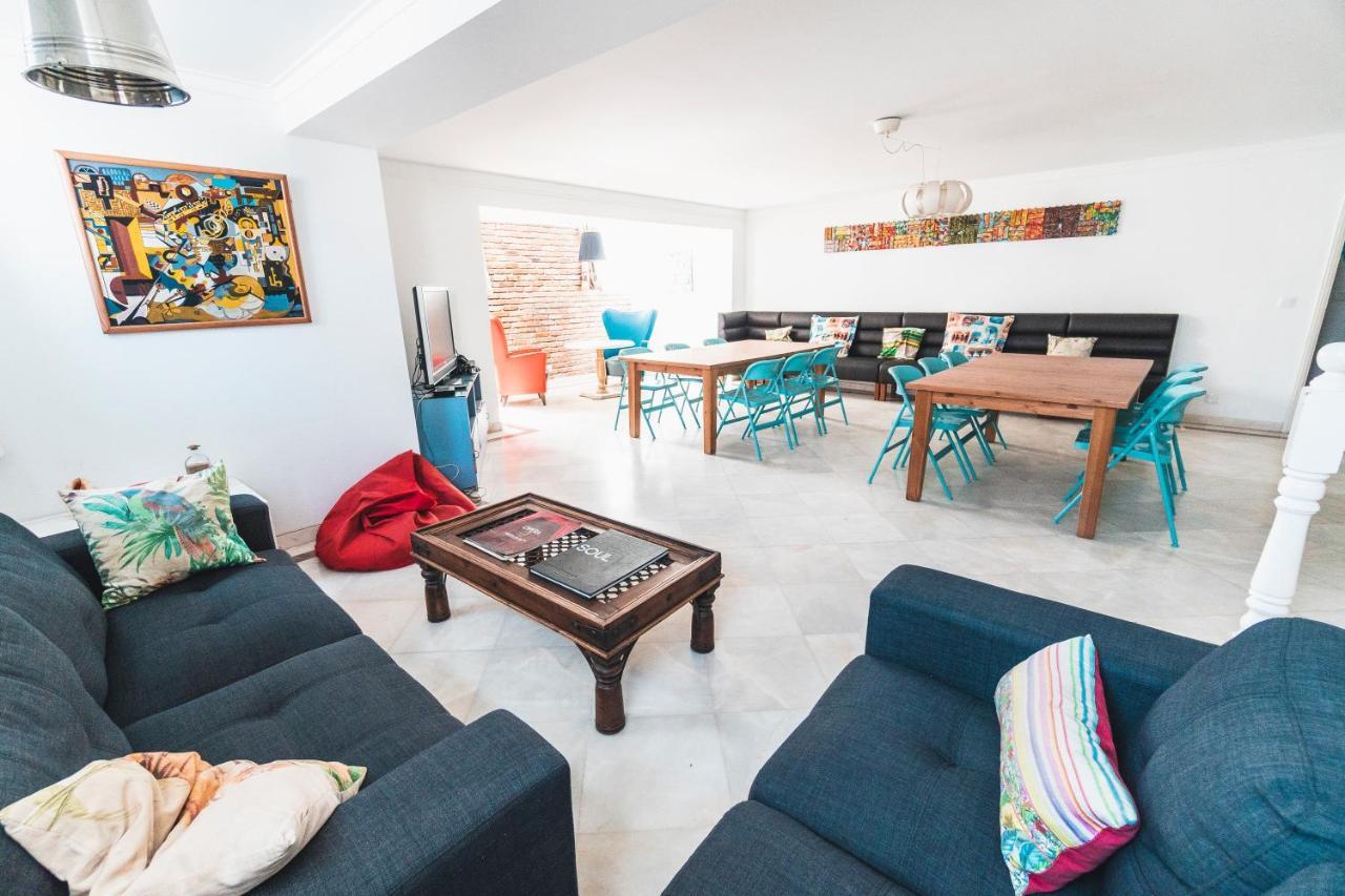 Blue Boutique Hostel & Suites 에수투릴 외부 사진